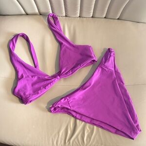 Skatie Purple/Fuschia Bikini Size small